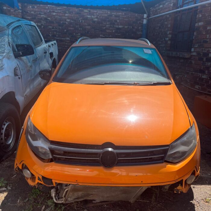 VOLKSWAGEN POLO 1.6 CROSS