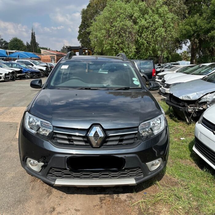 RENAULT SANDERO 900T