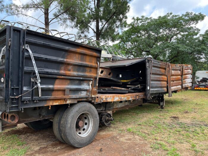 REAR INTERLINK SEMI TRAILER - Image 6