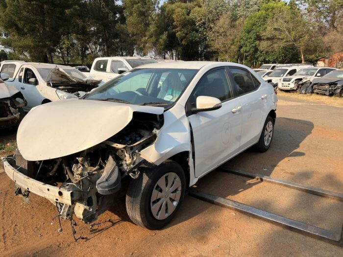 TOYOTA COROLLA 1.4 - Image 5