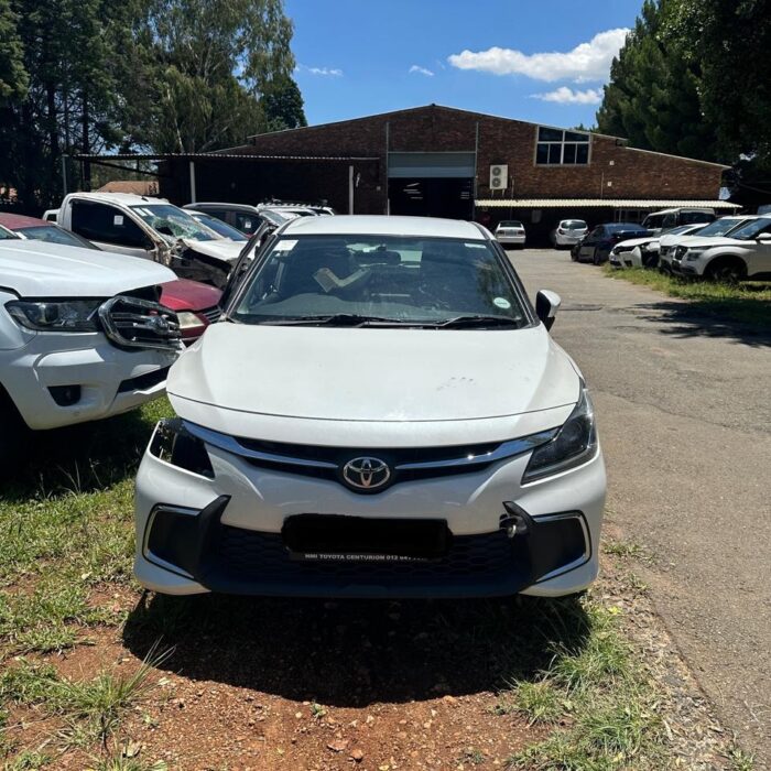 TOYOTA STARLET 1.5 Xi